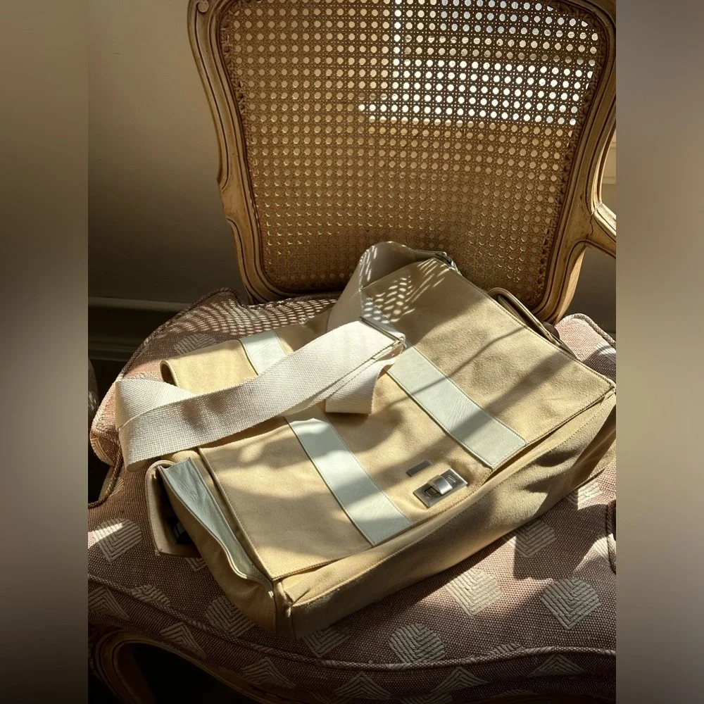 New Canvas Bag Business Trip Office Travel Laptop Casual Trendy